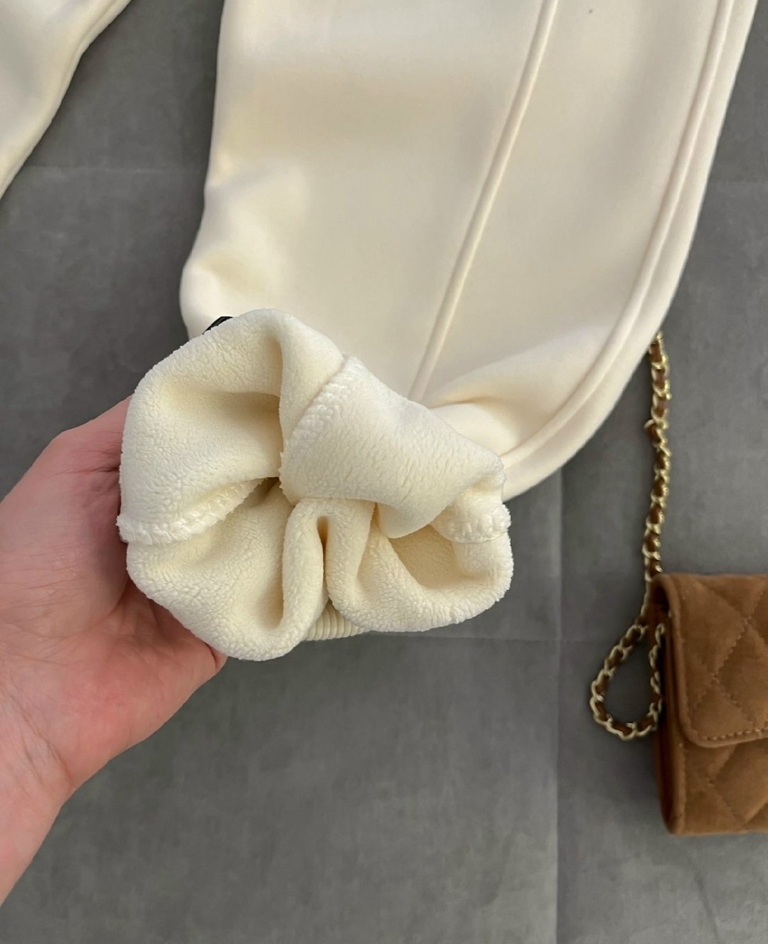 брюки джоггеры,спортивные брюки женские,спортивные брюки,брюки женские в спортивном стиле,cпортивные штаны женские