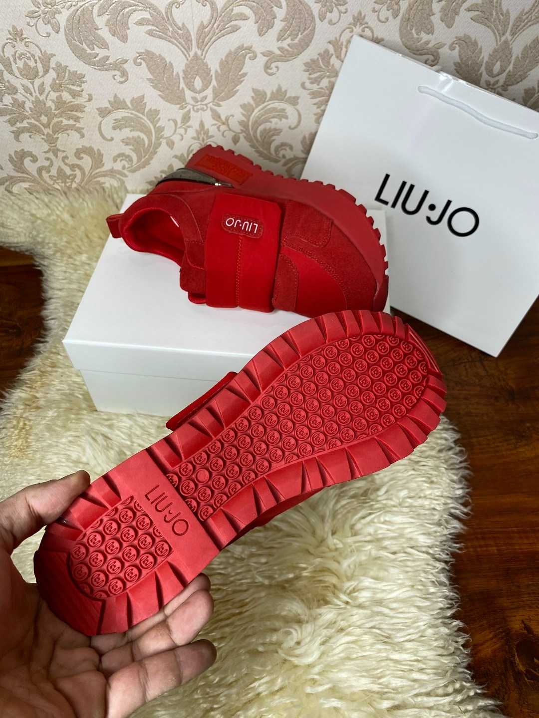,кроссовки женскиe,кроссовки liu jo, женская кроссовки,красные кроссовки