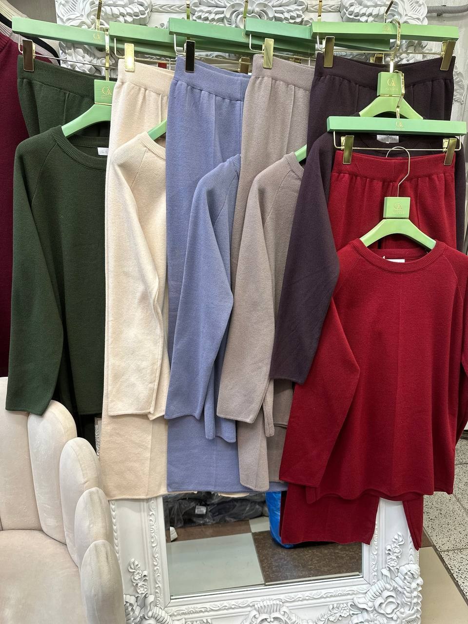 трикотажные костюмы,трикотажный вязаный костюм с брюками,костюмы брючные,кашемировый брючный костюм,костюмы трикотажные палаццо женские брючные