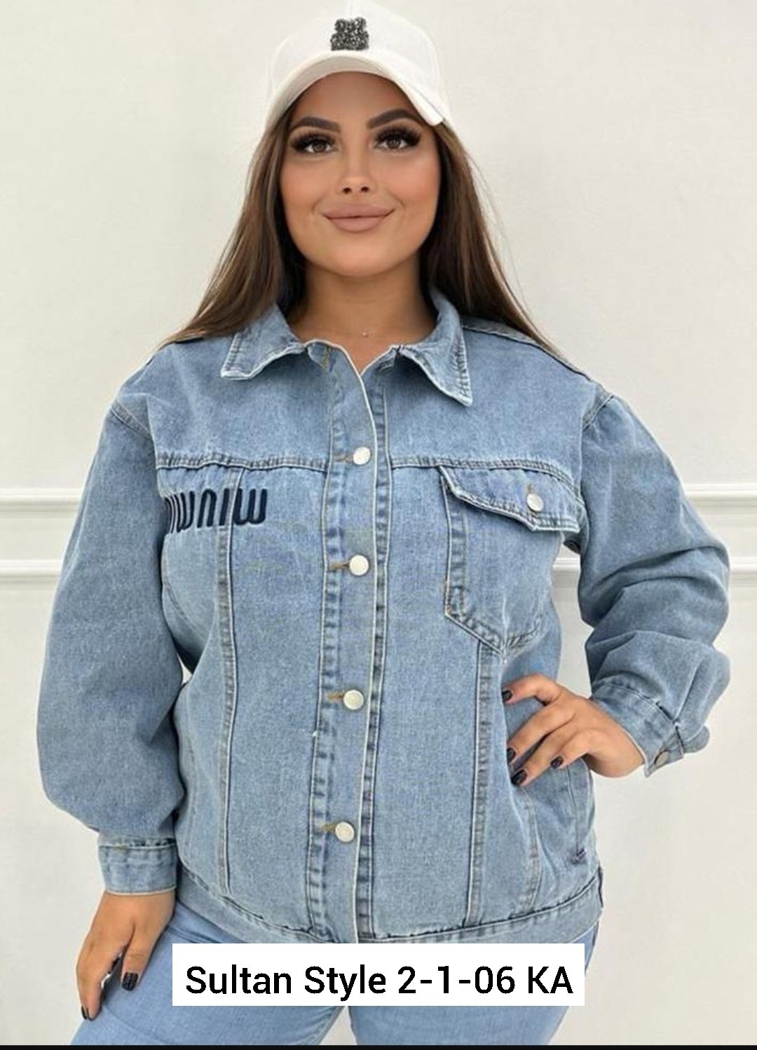 джинсовая куртка,женская джинсовая куртка,женская джинсовая куртка с капюшоном,дизайн женской джинсовой куртк,джинсовая куртка джинсовка