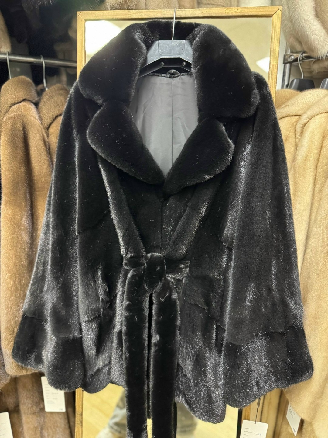 шуба норковая,шуба норка,норковая шуба летучая мышь,шуба норковая с капюшоном,черная норковая шуба