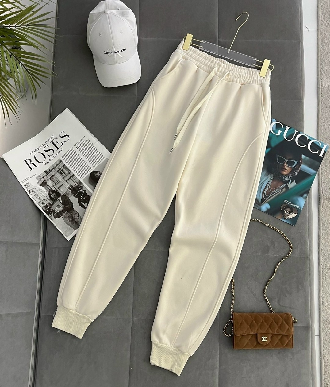 брюки джоггеры,спортивные брюки женские,спортивные брюки,брюки женские в спортивном стиле,cпортивные штаны женские