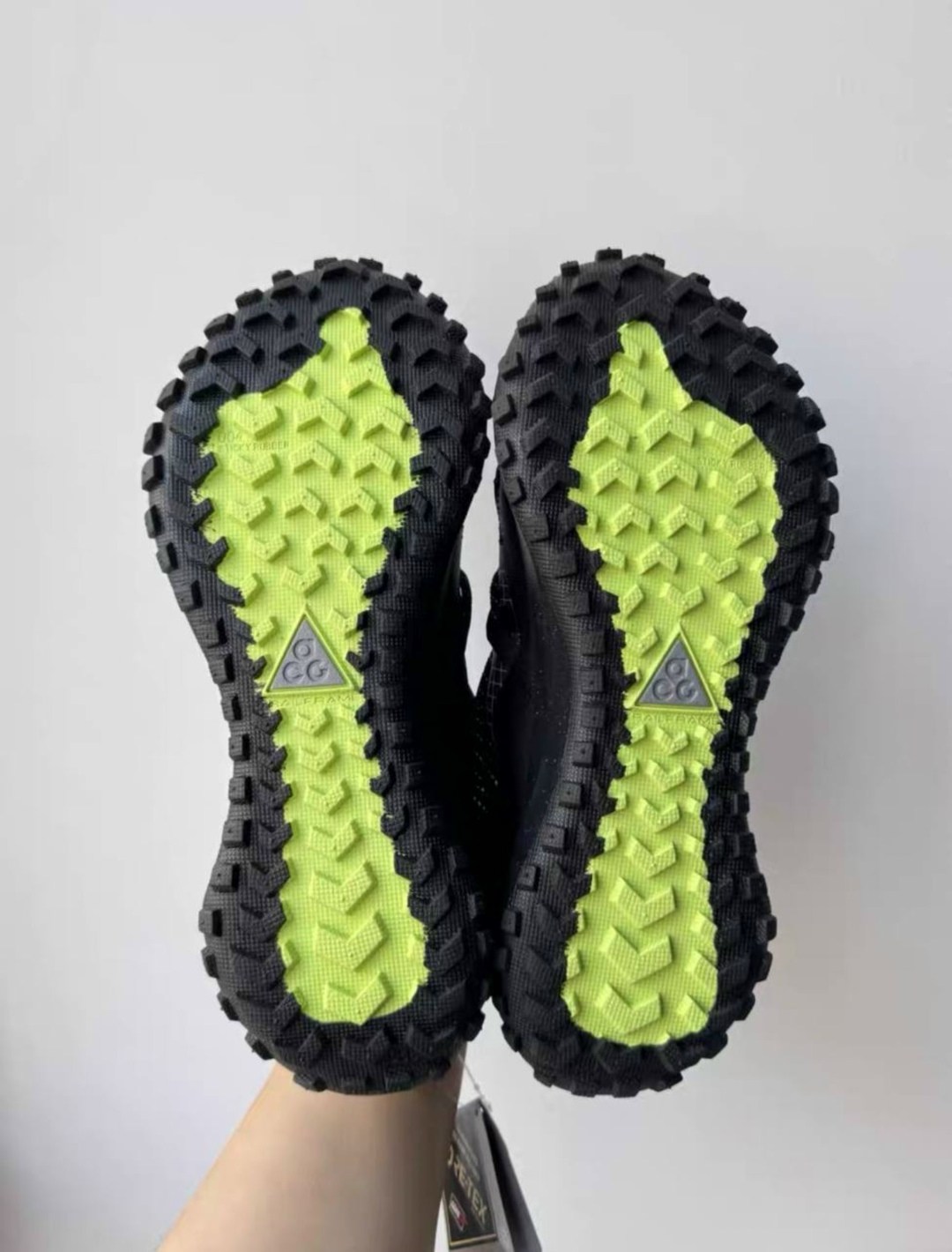 кроссовки nike acg,кроссовки,кроссовки nike,кроссовки мужские nike acg mountain fly low,nike acg mountain fly low gore tex