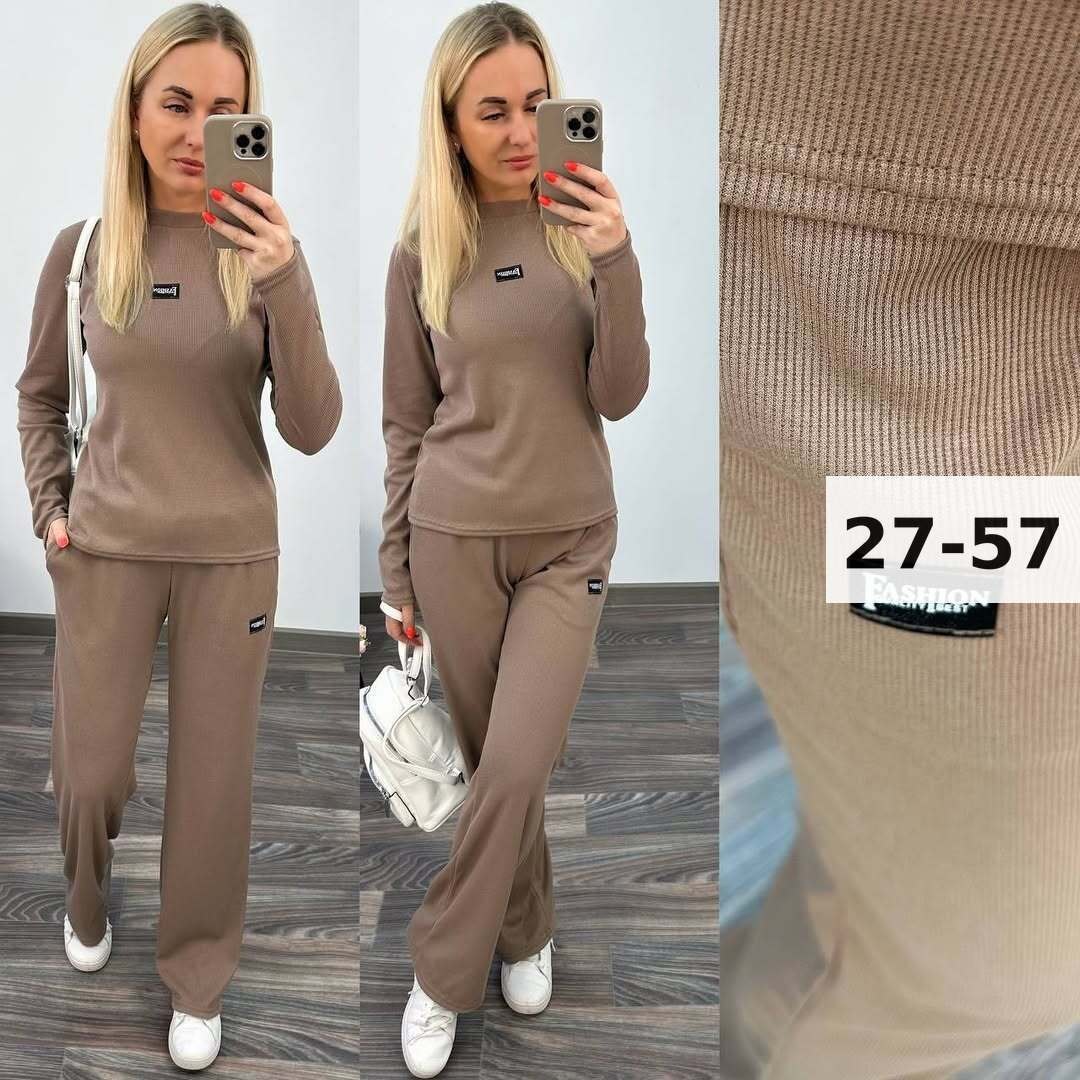 cпортивный костюм женский на флисе,трикотажные костюмы женские,женский костюм на флисе,трикотажные костюмы,костюмы женские