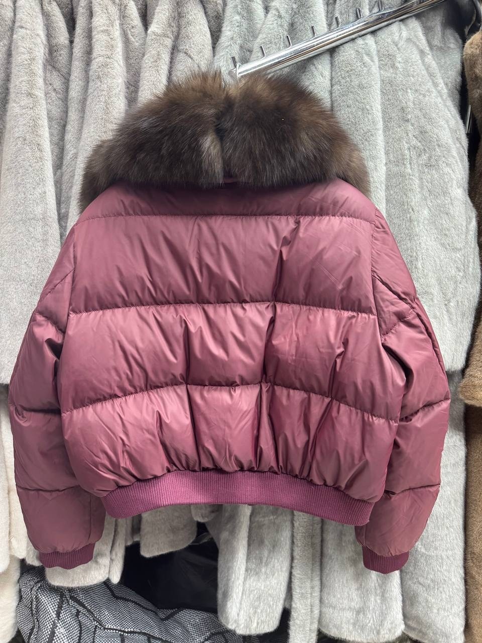 пуховики с натуральным мехом,пуховики с мехом,женские пуховики,куртка пуховик с натуральным мехом,пуховик короткий