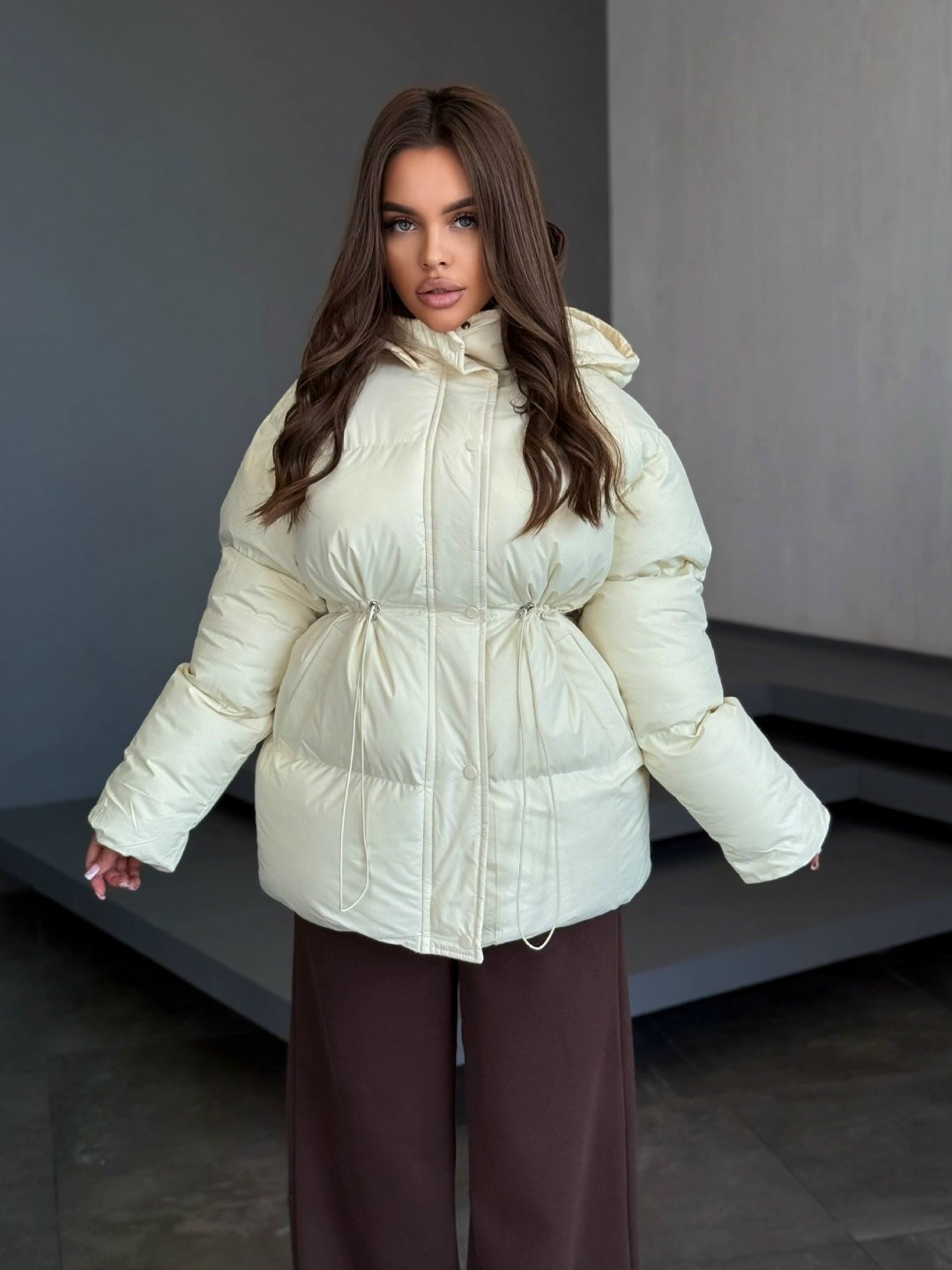 куртка женская,куртка модная,удлиненная куртка,куртка пуховик,куртка с поясом