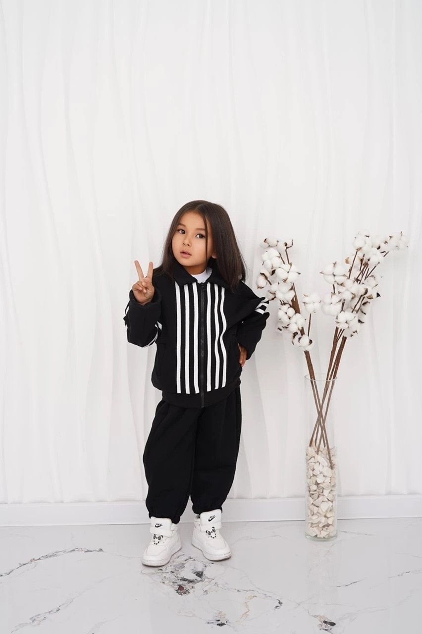 костюмы спортивные для девочки,костюмчик,детские костюмы,детские спортивные костюмы,костюмы спортивные