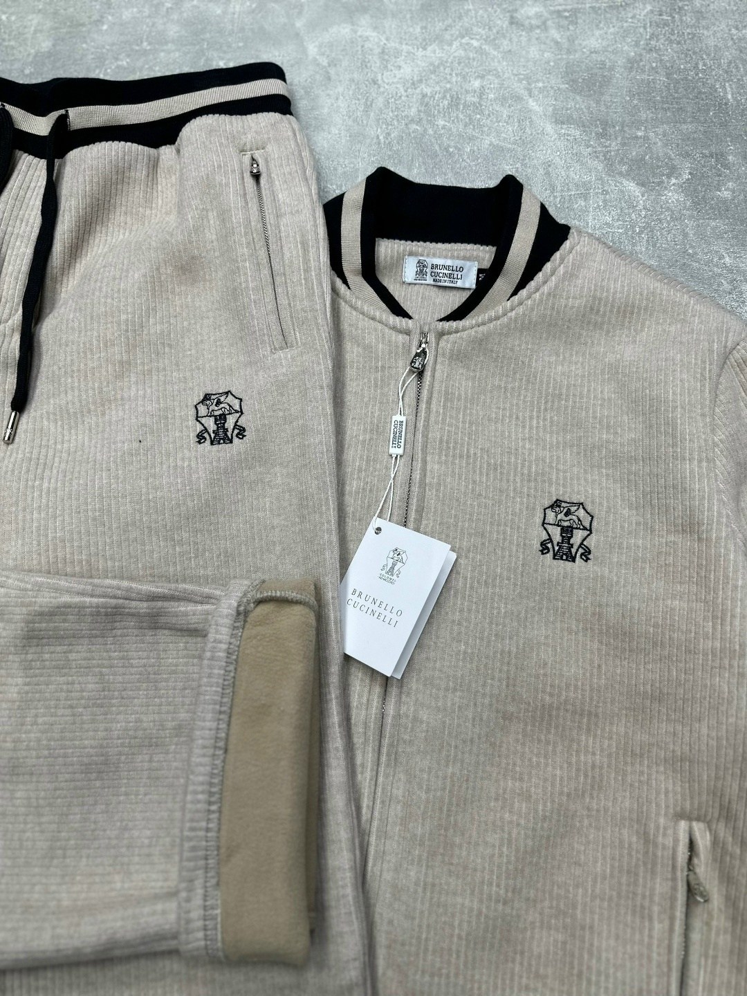 спортивный костюм brunello cucinelli,костюм brunello cucinelli серый,костюм brunello cucinelli,спортивный костюм stefano ricci,спортивные костюм