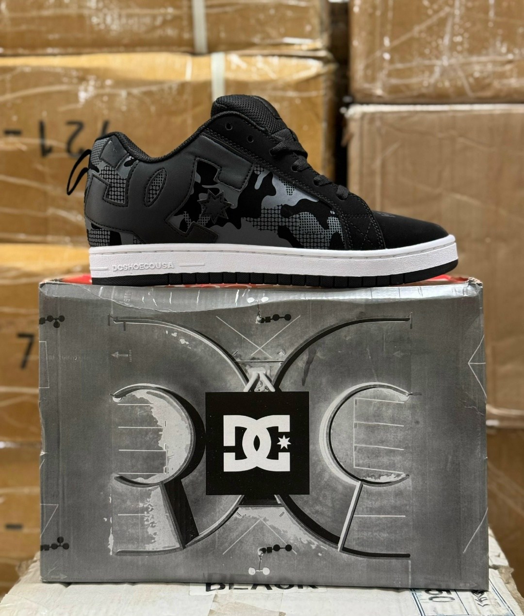 кроссовки dc shoes court graffik,кроссовки,кроссовки dc shoes,кроссовки dc court graffik,мужские и женские кроссовки