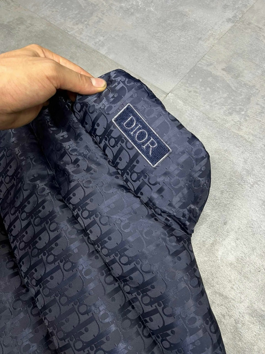 жилетка безрукавка,жилетка мужская,жилетка dior,жилетка диор,одежда жилет