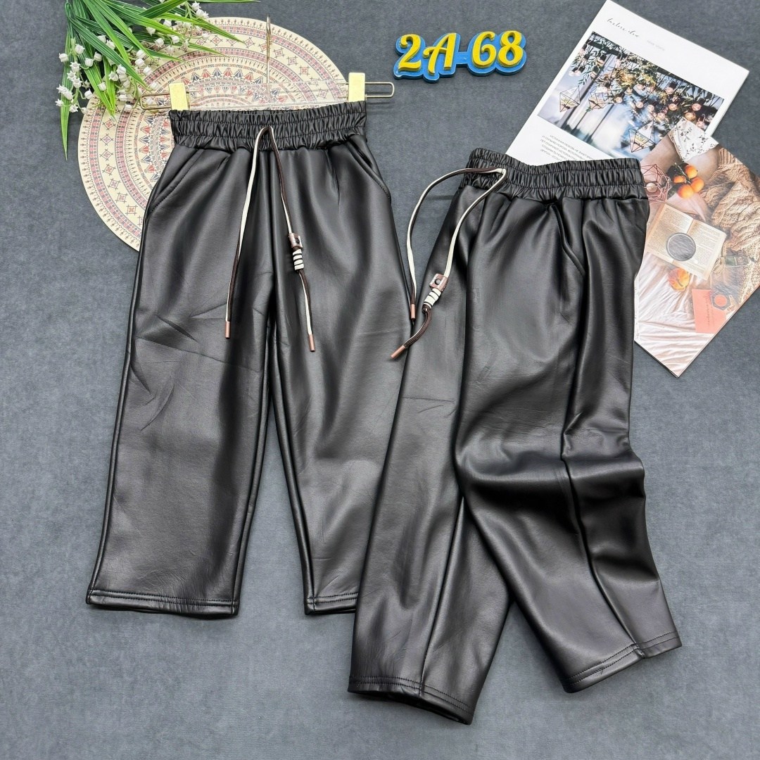 брюки из экокожи,кожаные брюки,стеганые брюки,брюки джоггеры кожаные для девочек,брюки кожаные для девочки