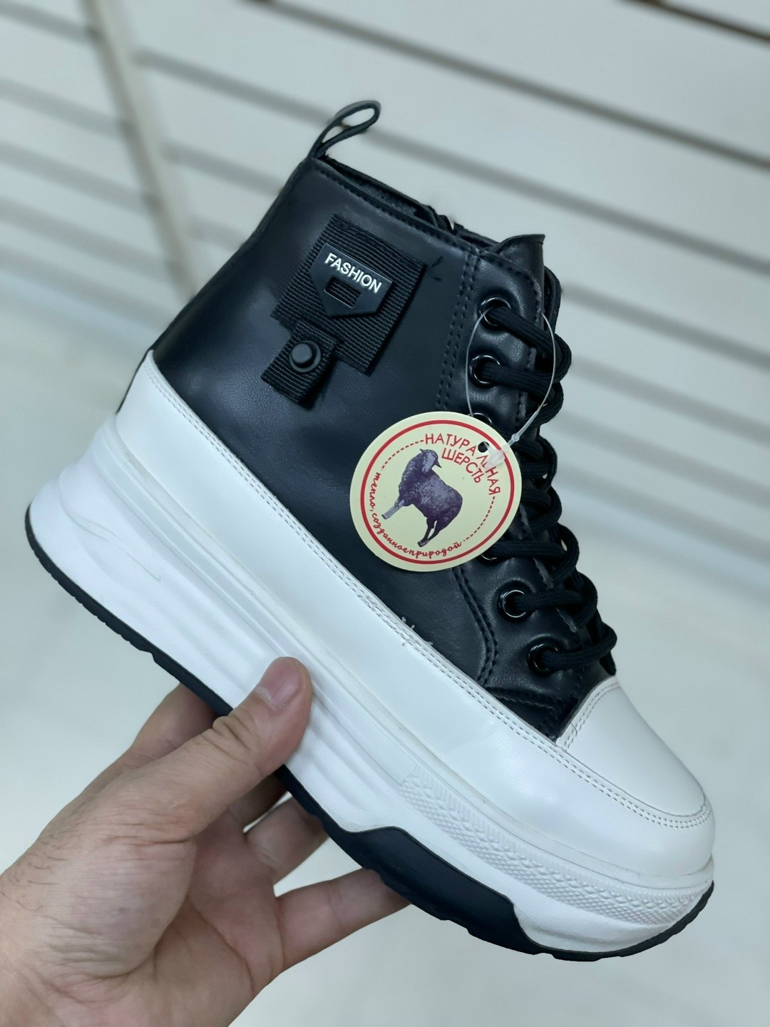 ,женская ,кроссовки женскиe,женские ботинки, женская зимняя