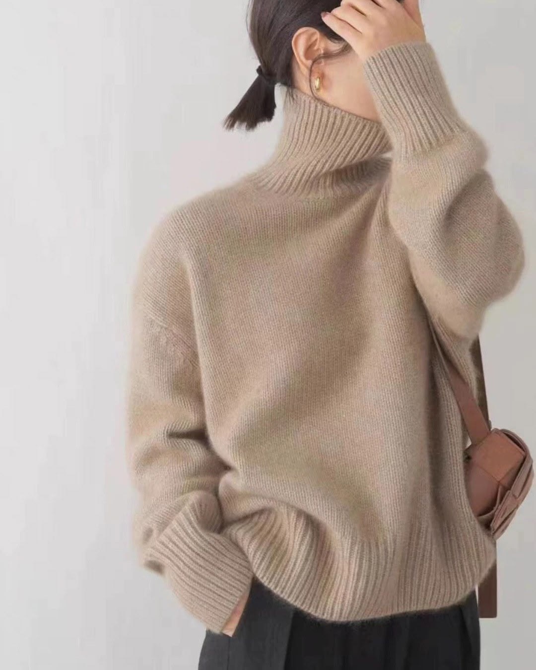 трикотажный свитер,модные свитера,женский трикотажный свитер,свитер с воротником,модный женский свитер