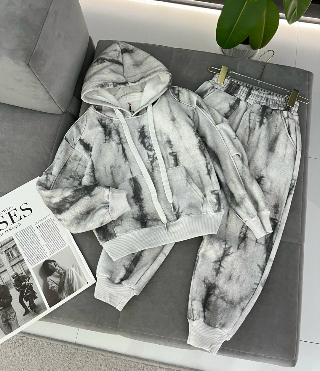 костюм велюровый женский,костюм велюровый,костюмы спортивные велюровые,спортивные костюмы,спортивные костюмы женские