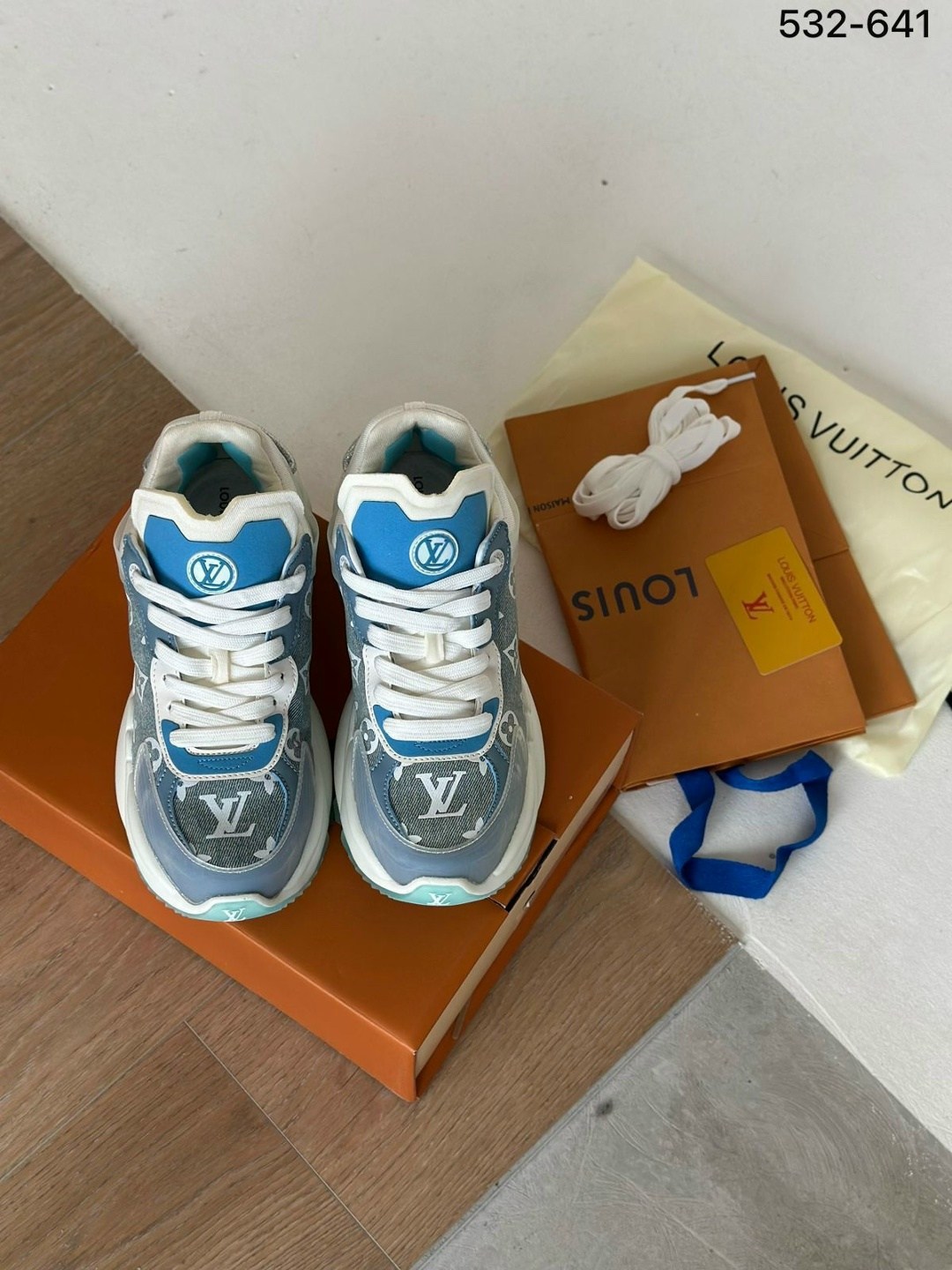 кроссовки,кроссовки женскиe,розовые кроссовки,, женская