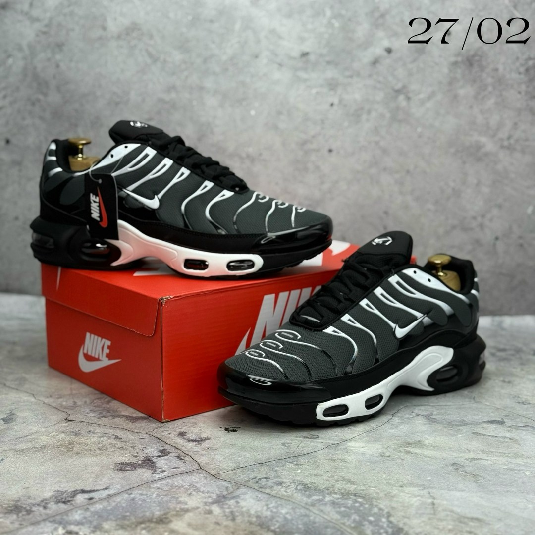 кроссовки nike air max tn plus,кроссовки nike air max tn plus мужские,кроссовки nike air max tn,кроссовки nike air max tn plus 3,nike air max plus tn