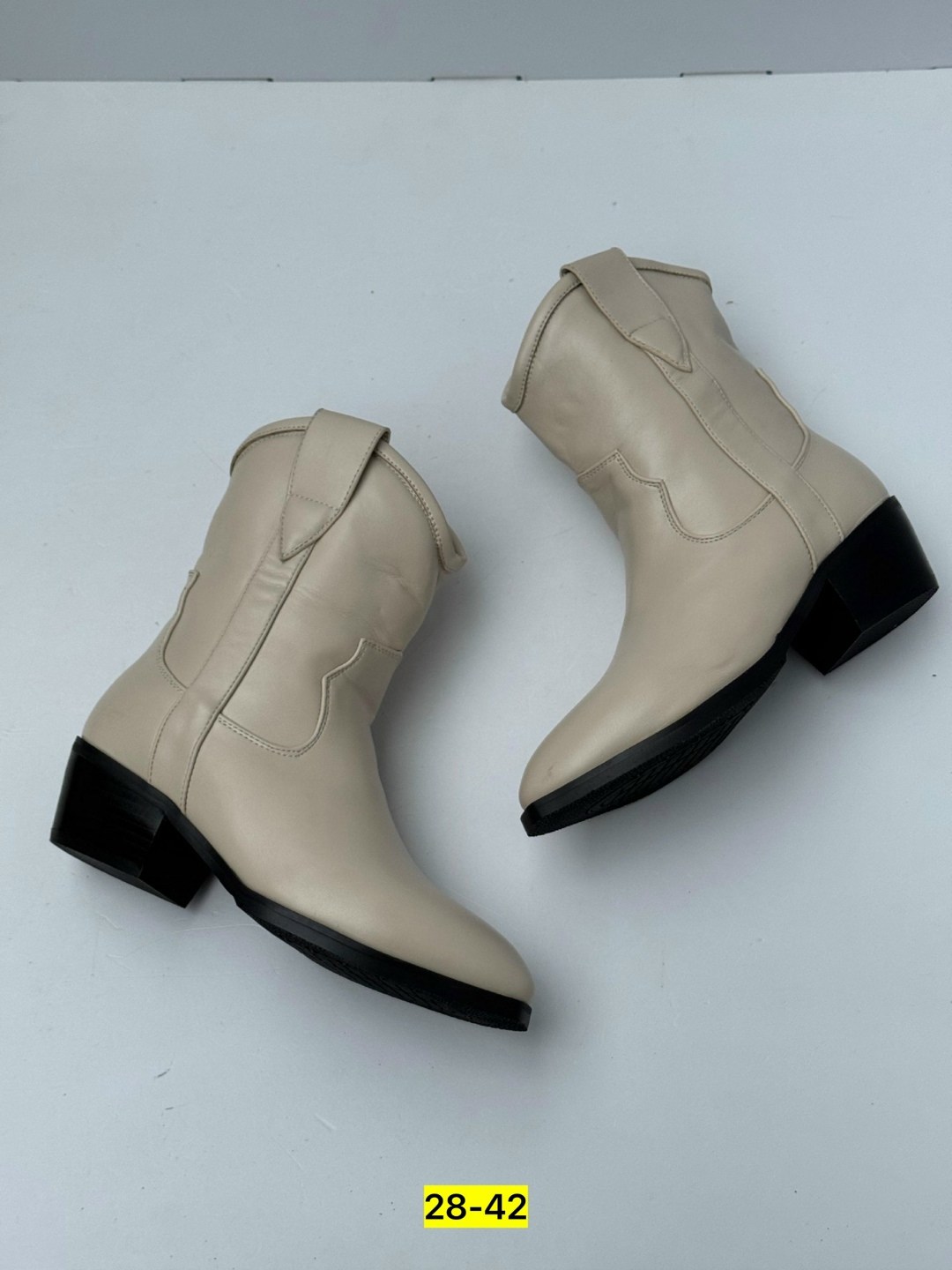 ,женская ,полусапоги,ботинки казаки демисезонные,казаки женские