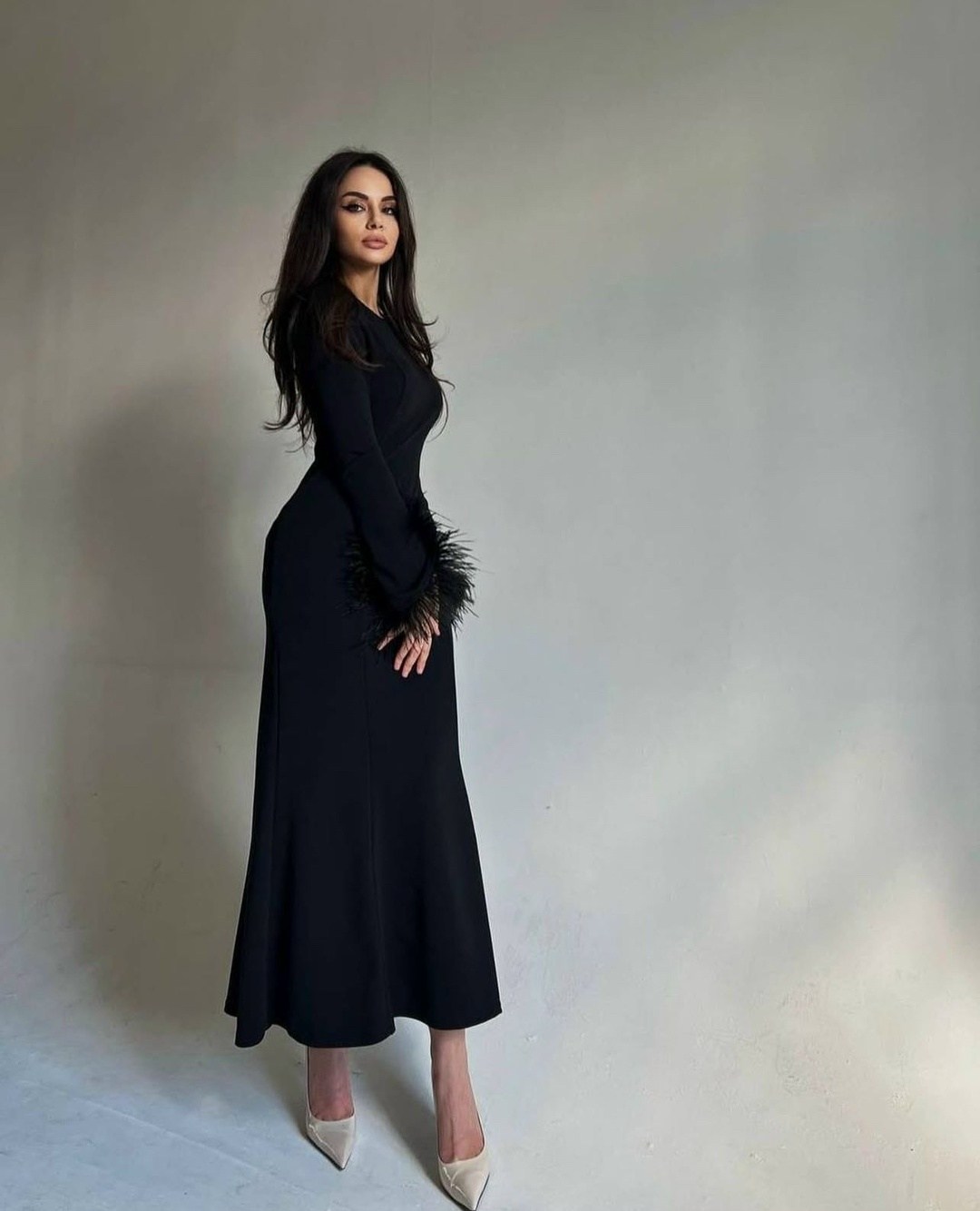 платье с длинными рукавами,элегантное длинное платье,платье черное длинное,платье черный,платье облегающее длинное