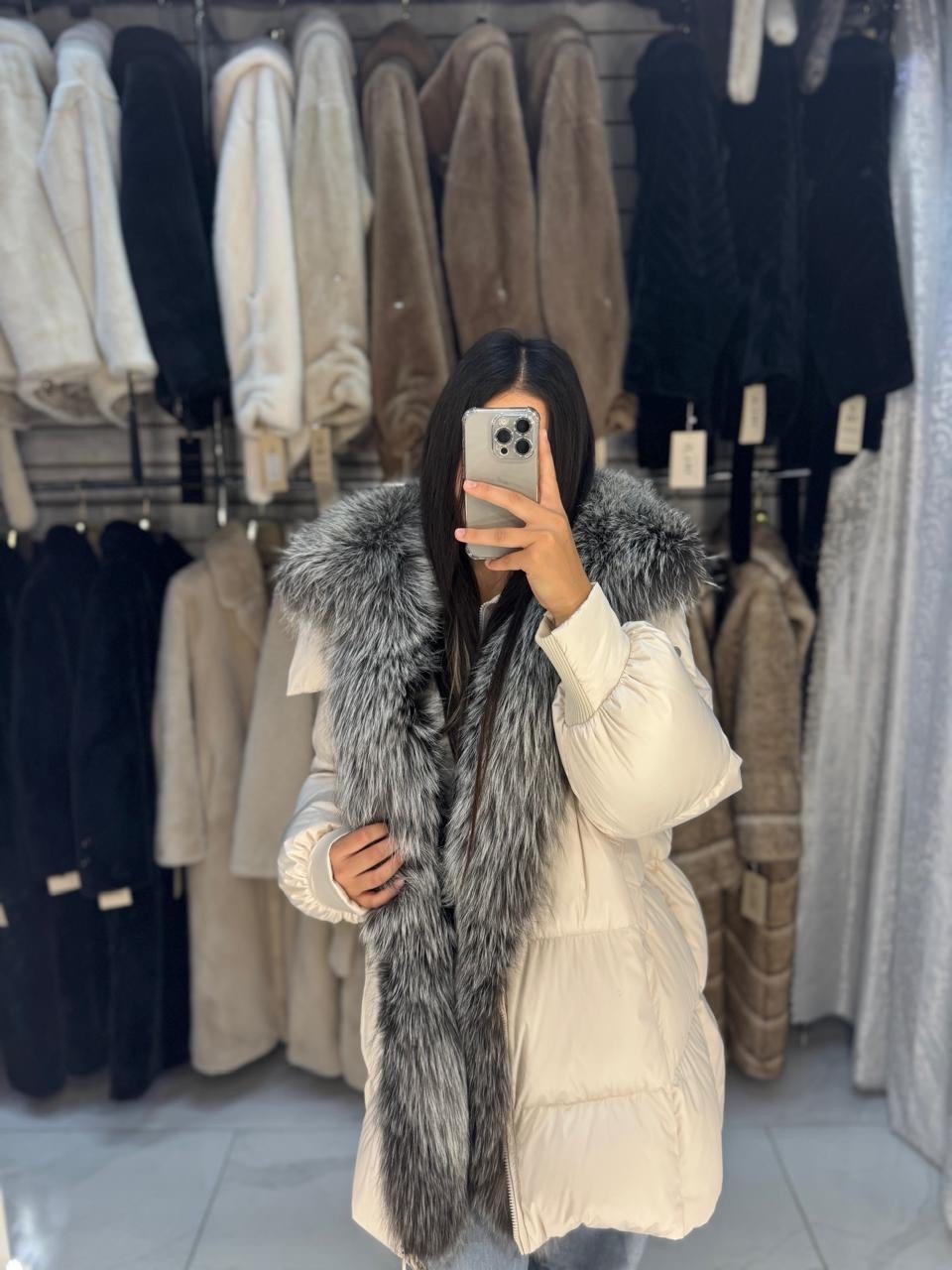 пуховики с натуральным мехом,пуховики с мехом,пуховик женский с натуральным мехом,пуховик женский с мехом,куртка удлиненная с мехом
