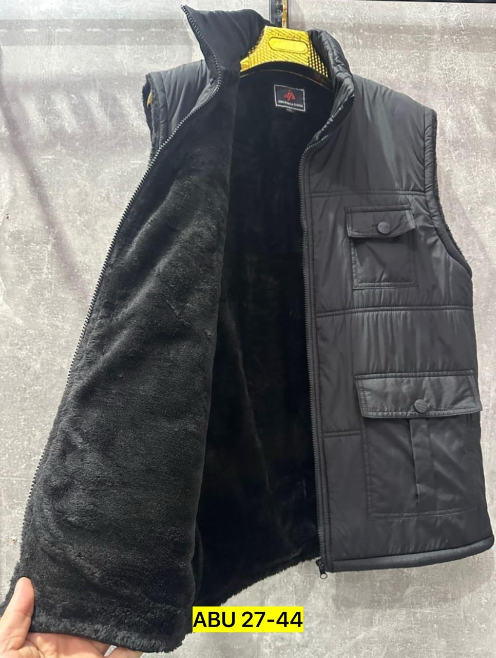 жилетка камуфляжная мужская,жилет мужской,мужская жилетка,жилет камуфляжный,жилетка мужская утепленная