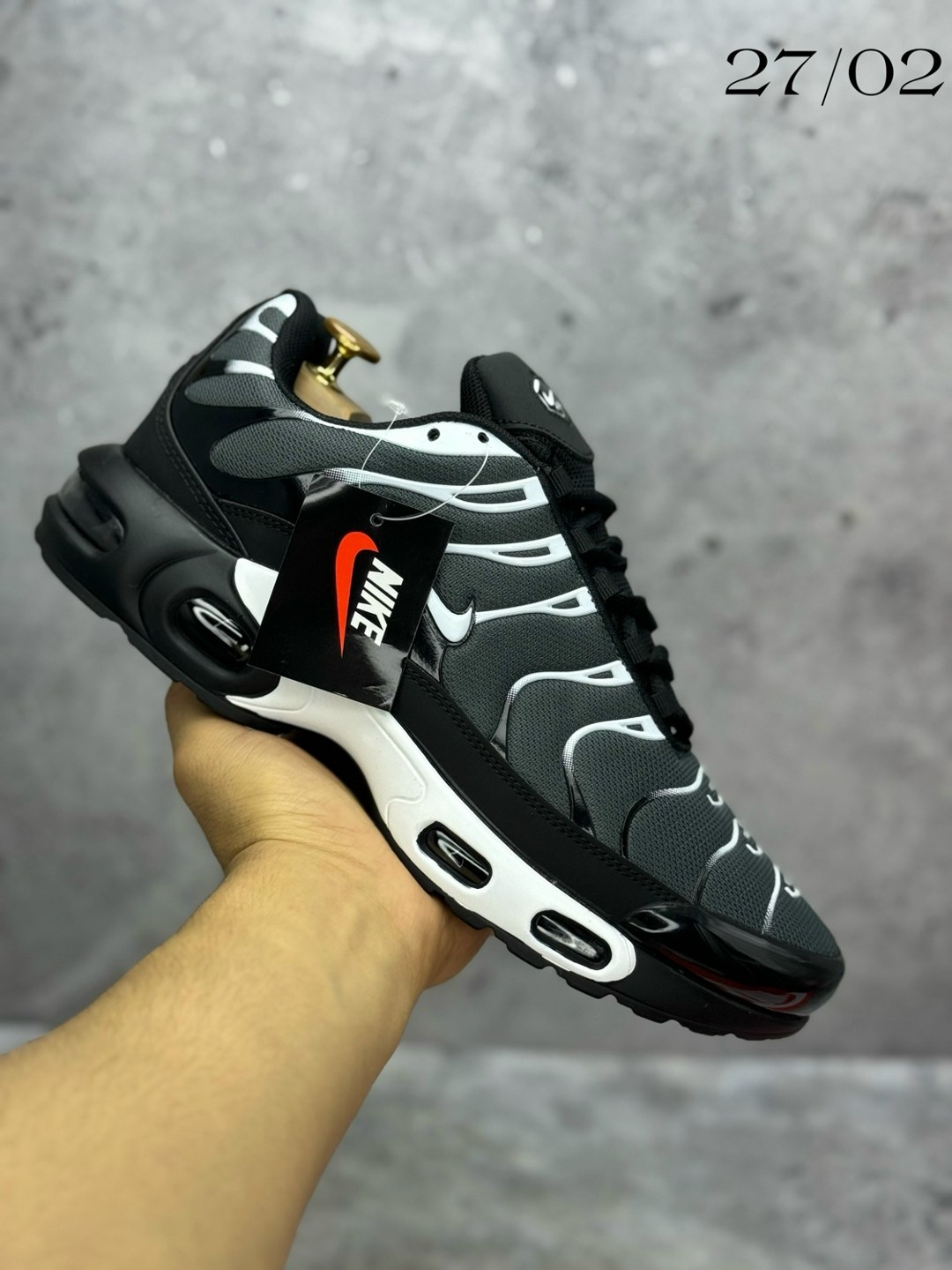 кроссовки nike air max tn plus,кроссовки nike air max tn plus мужские,кроссовки nike air max tn,кроссовки nike air max tn plus 3,nike air max plus tn