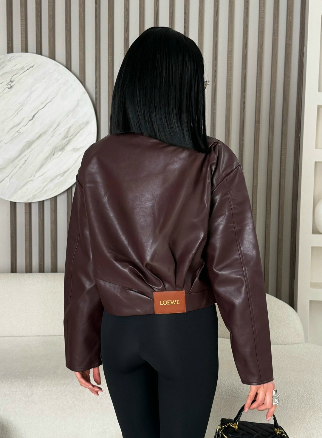 кожаная куртка,модная куртка,бомбер куртка,куртка женская,куртка