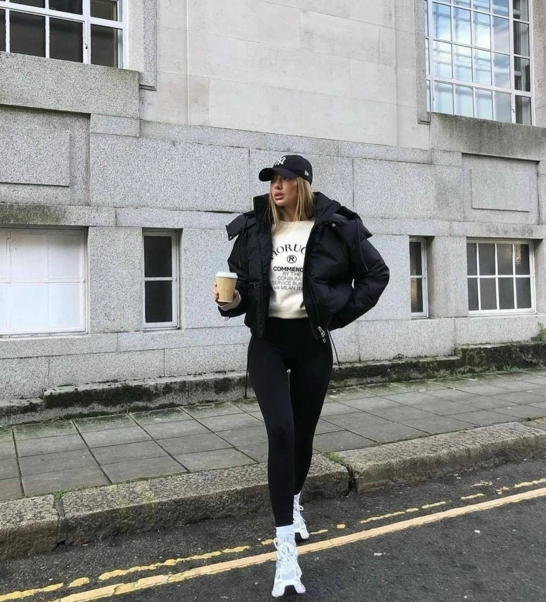 зимний стиль одежды,мода стиль,плюшевое худи,мода модная