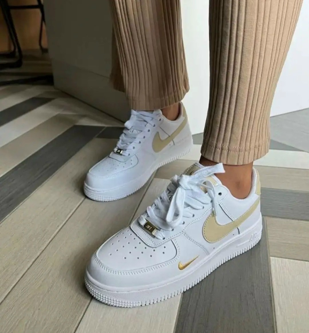 кроссовки,кроссовки женскиe,nike air force 1,nike air force,женские кроссовки nike air force 1