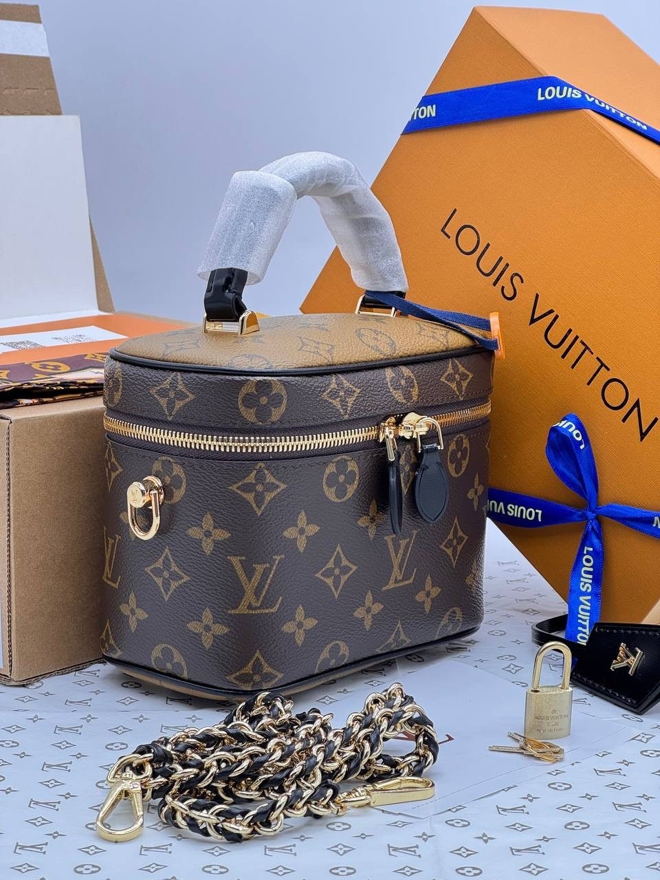 сумкa louis vuitton,louis vuitton сумка на плечо,сумки луи виттон,louis vuitton женская сумка,сумка бочонок луи виттон