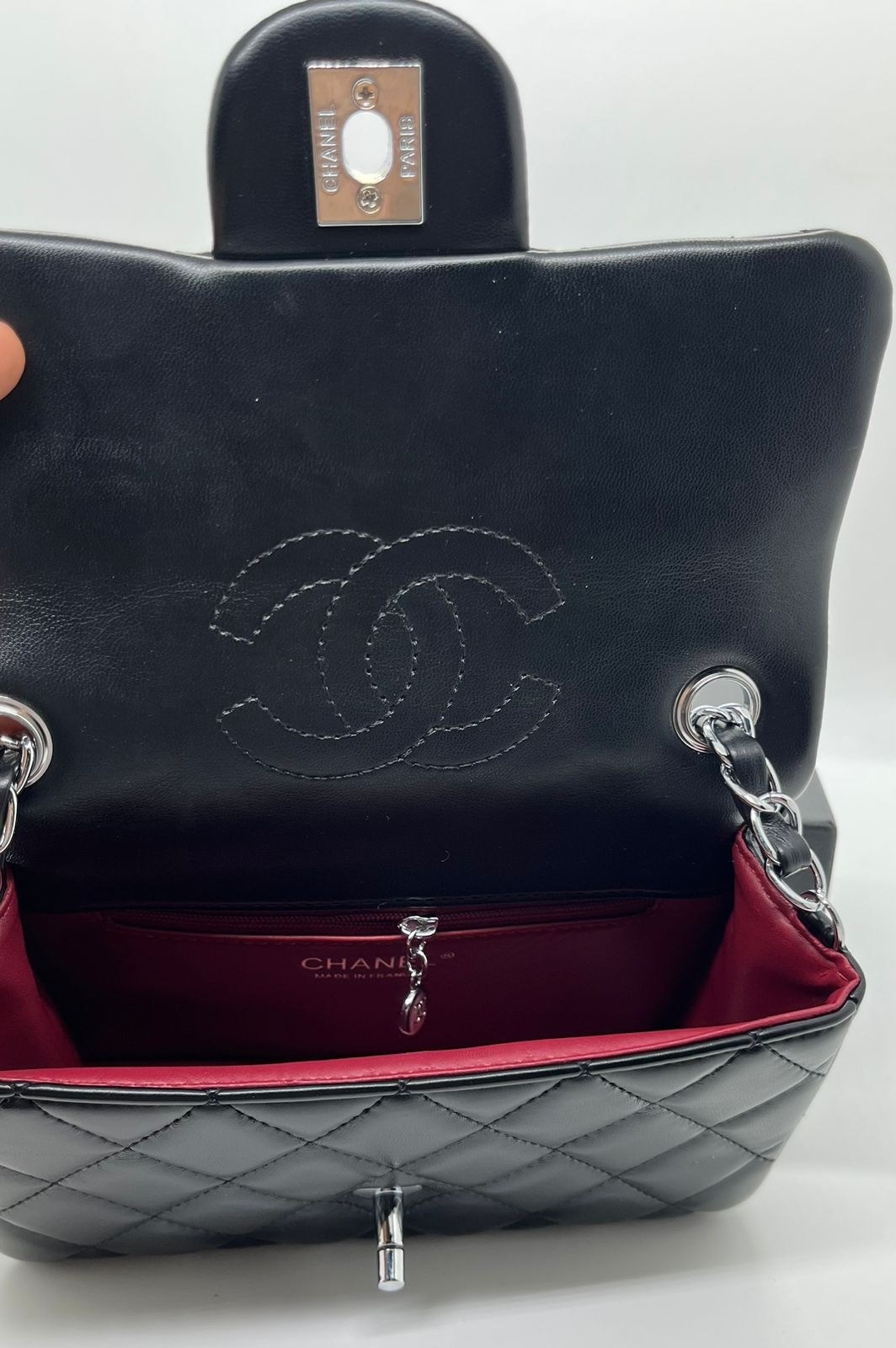 женская сумка chanel,сумка chanel,сумки шанель,сумка шанель натуральная кожа,сумка шанель черная на цепочке