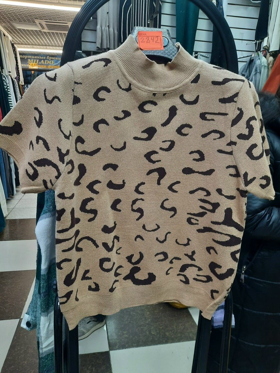 стильная кофта,стильная футболка,футболка женская,свитшот женская,женская кофта