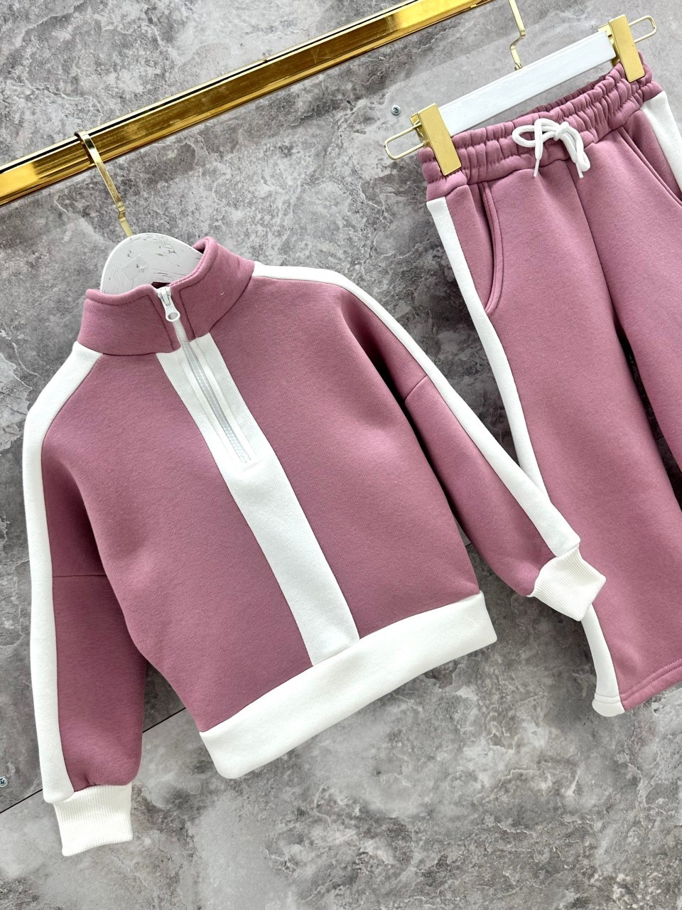 костюмы спортивные для девочки,спортивные костюм,детские костюмы,костюм с начесом для девочки,детские спортивные костюмы