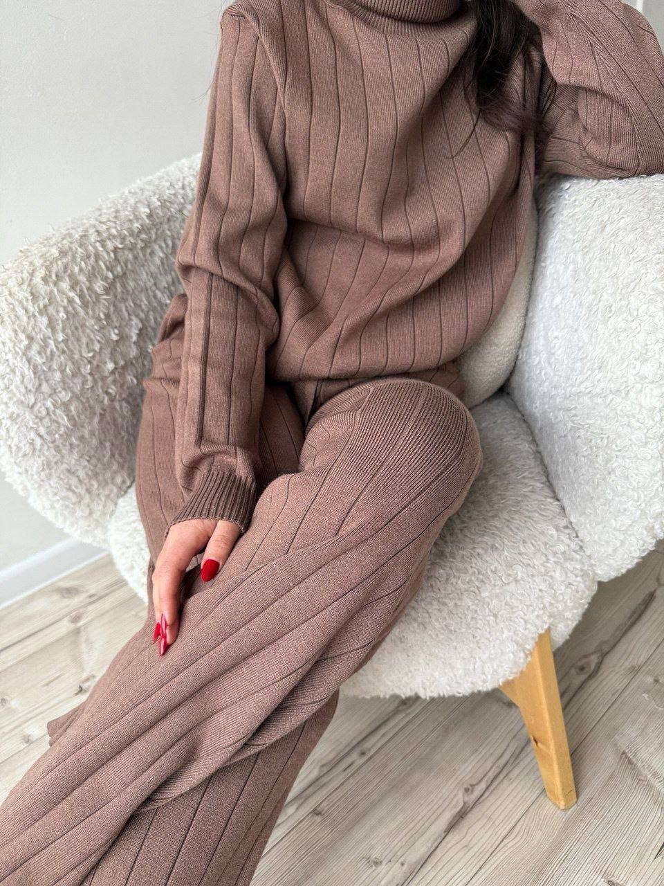 трикотажные костюмы,вязаные костюмы,костюм с брюками,костюм вязанный,вязаные костюмы женские