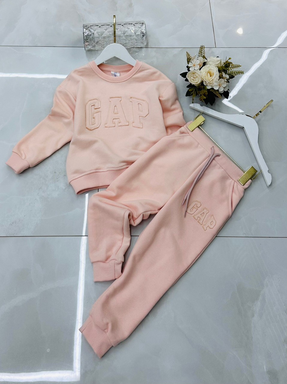 спортивный костюм gap,модные костюмы,детский спортивный костюм gap,костюм gap,костюм на флисе