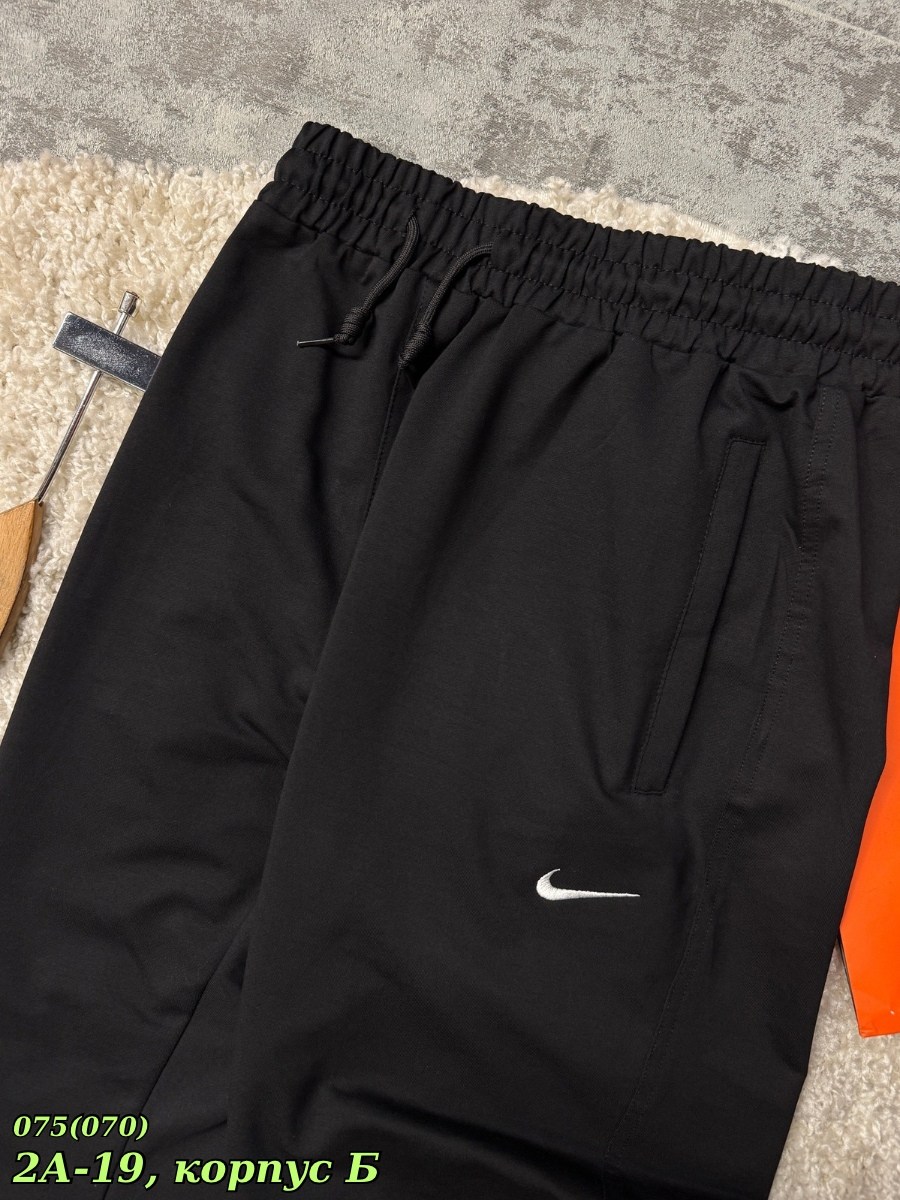 спортивные штаны nike мужские,мужские брюки спортивные,мужские спортивные штаны,брюки спортивные nike,спортивный штаны