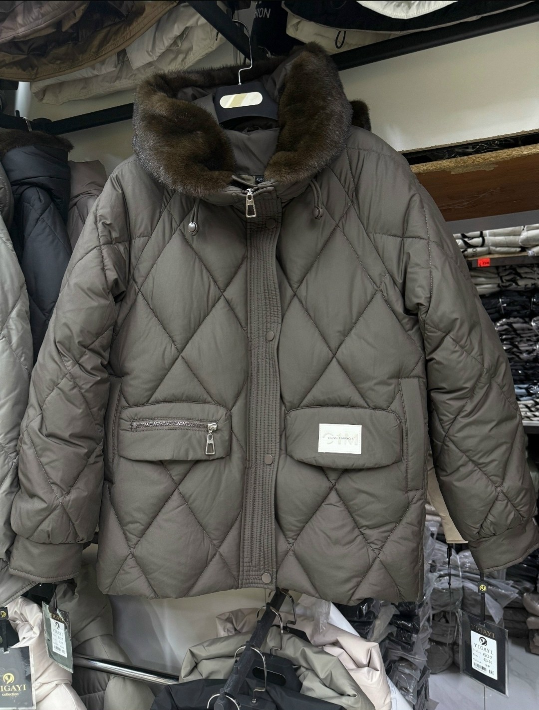 стильные пуховики,зимние куртки,куртка пуховик,куртка женская,пуховик