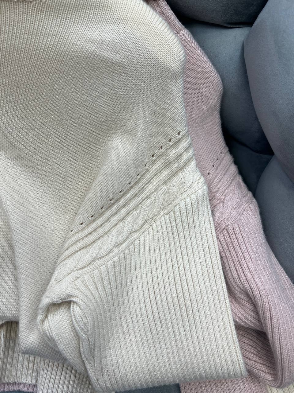 трикотажные костюмы,костюмы женские,костюм с брюками,вязаные костюмы,костюм вязаный брючный