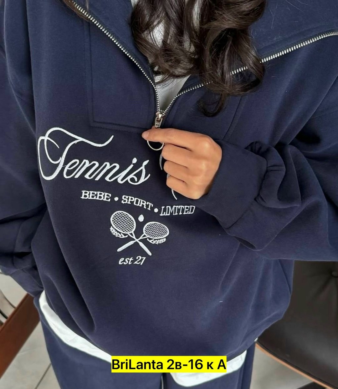 женский костюм на флисе,спортивные костюмы женские,трикотажные костюмы,стильные костюмы,костюм на флисе