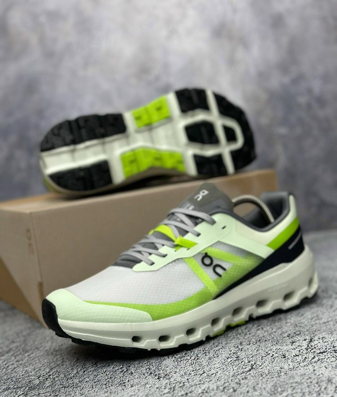 кроссовки,,кроссовки для бега,спортивная ,кроссовки on