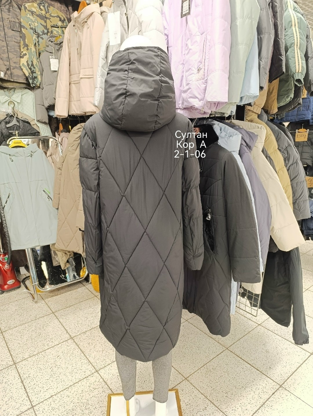 женские пуховики,зимние куртки,женская зимняя куртка удлиненная,куртка женская зимняя,стильные пуховики