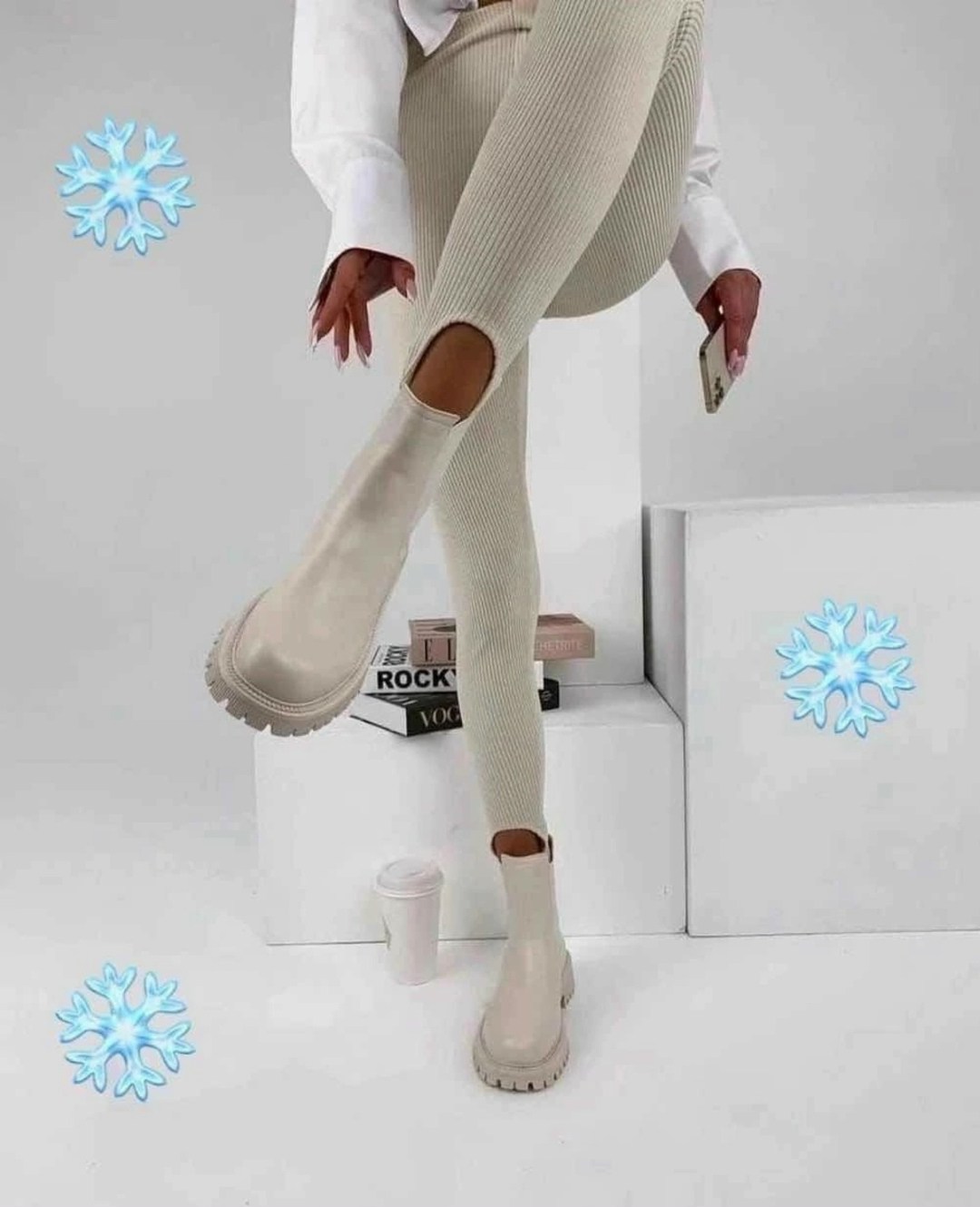 женские легинсы,стильные женские ботинки челси,женские леггинсы,легинсы в рубчик бежевые, женская