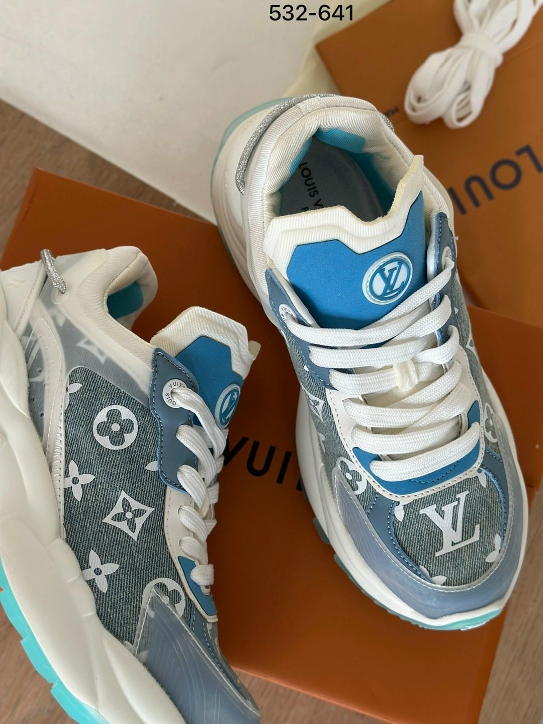 кроссовки,кроссовки женскиe,розовые кроссовки,, женская