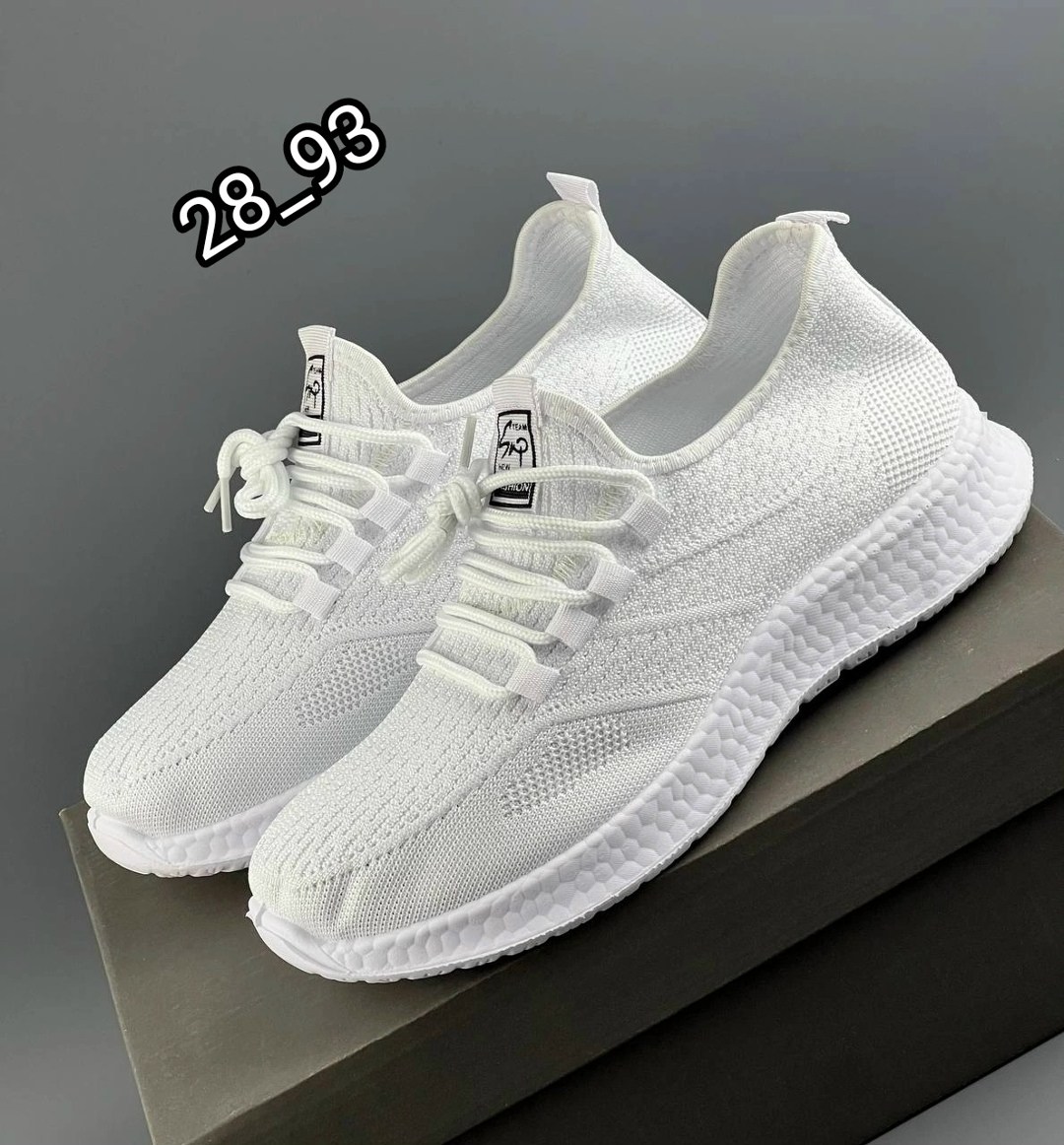 кроссовки женскиe,кроссовки модные,кроссовки,белые кроссовки,спортивная