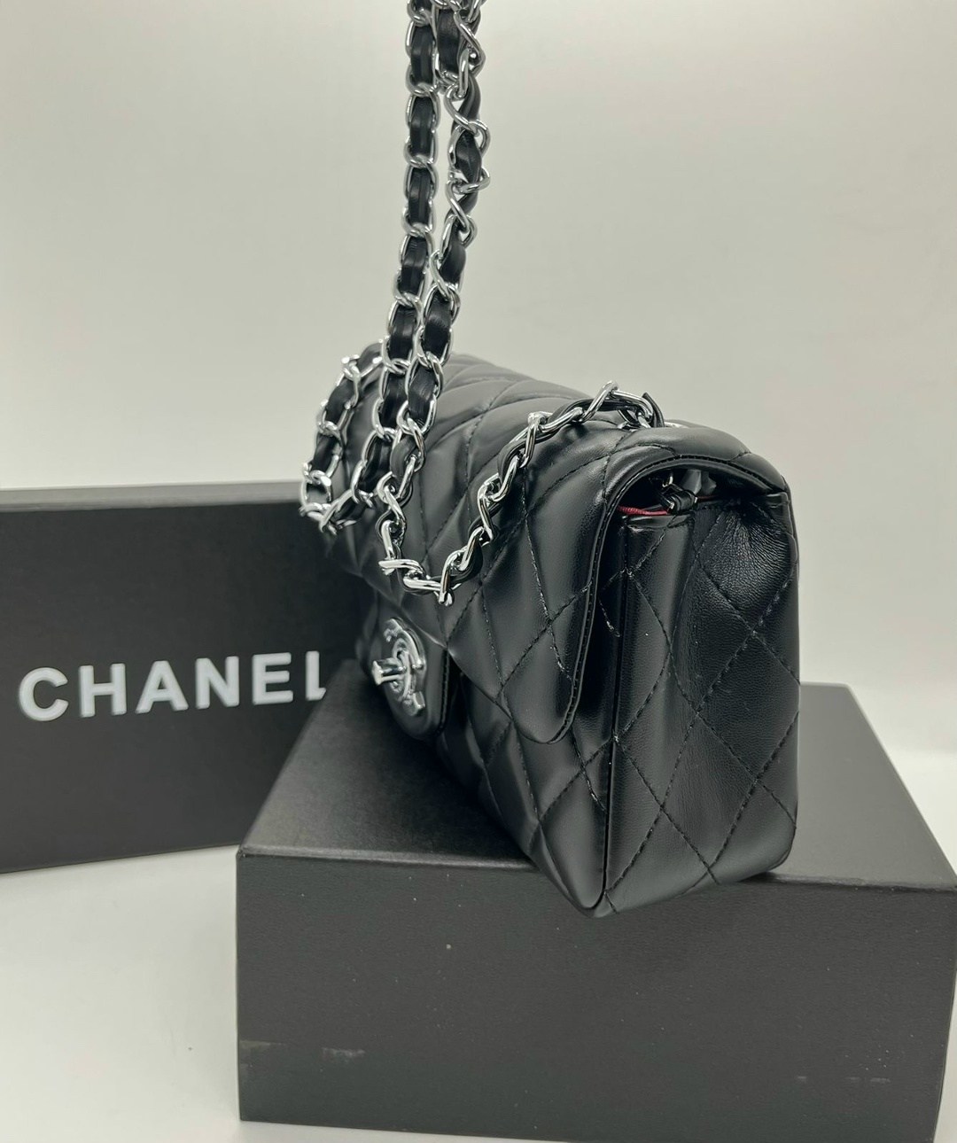 женская сумка chanel,сумка chanel,сумки шанель,сумка шанель натуральная кожа,сумка шанель черная на цепочке