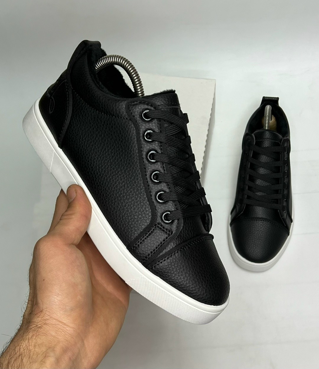 ,кеды прада черные,кеды прада мужские,низкие кроссовки,обуви