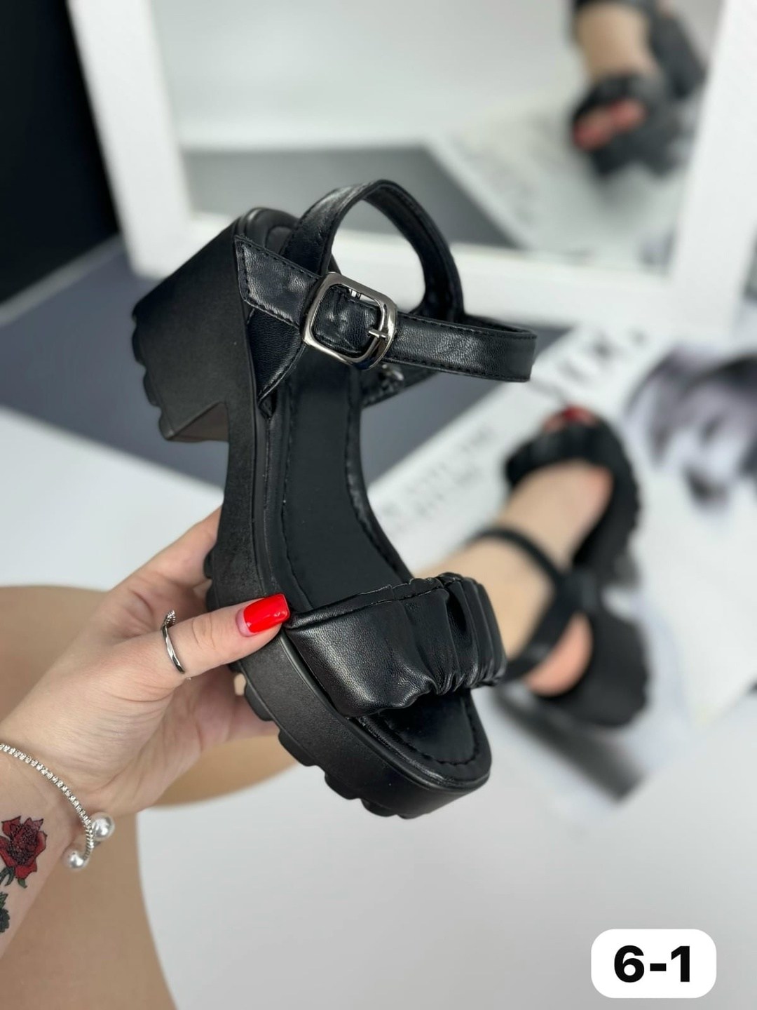 женские босоножки,босоножки с перфорацией женские,босоножки летние,резиновые босоножки,