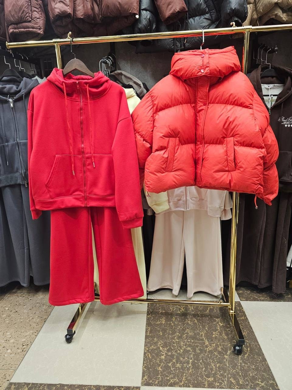 стильные пуховики,одежда пуховик,модная куртка,костюм тройка с курткой,женские пуховики