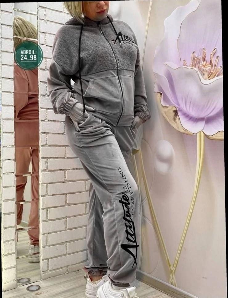 велюровый спортивный костюм больших размеров,велюровый спортивный костюм женски,спортивный костюм женский велюровый,женские спортивные костюмы,велюровый костюм