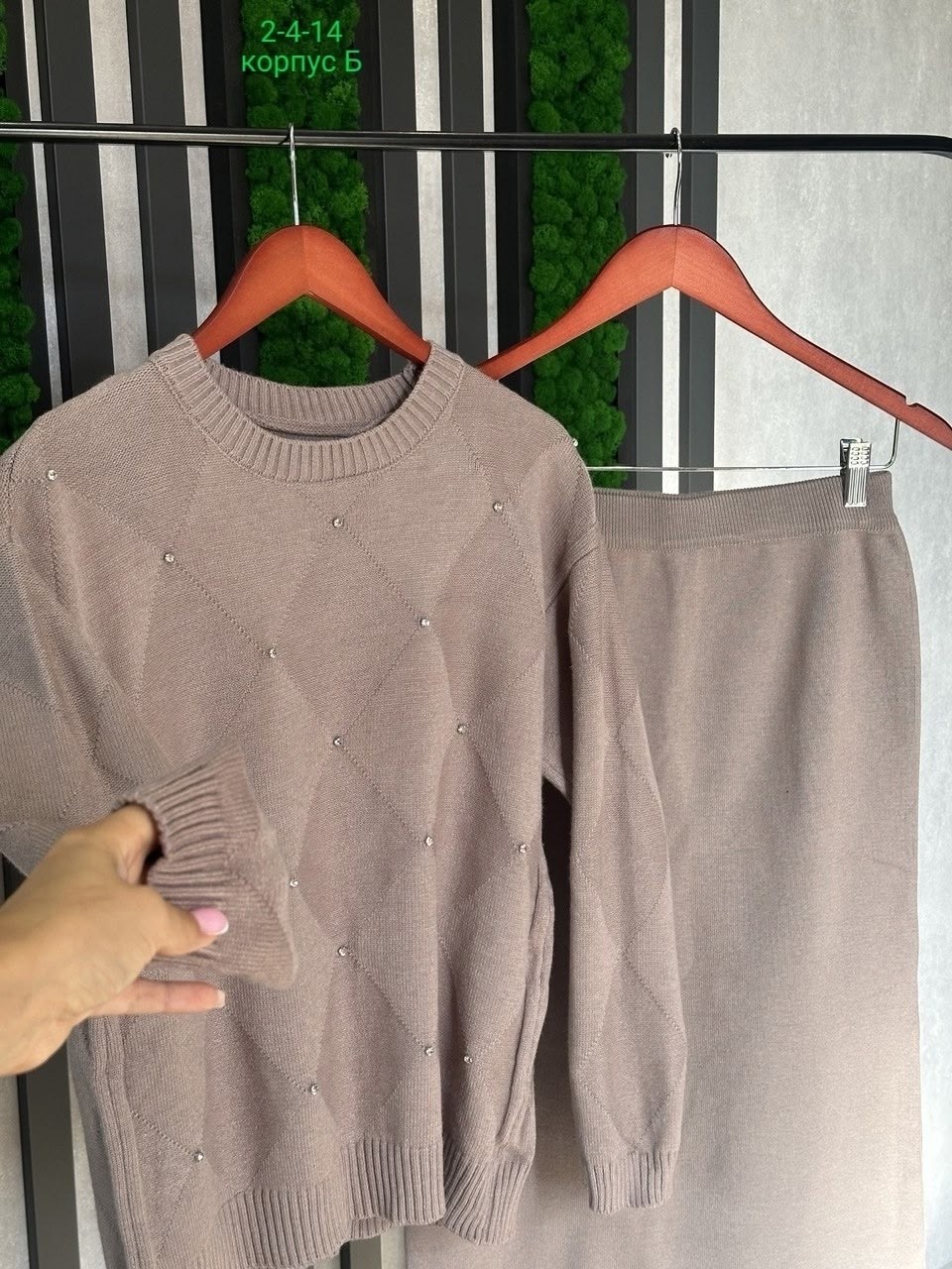 джемпер с бусинами,свитера женские,женская кофта,свитер женский кофта,модные свитера