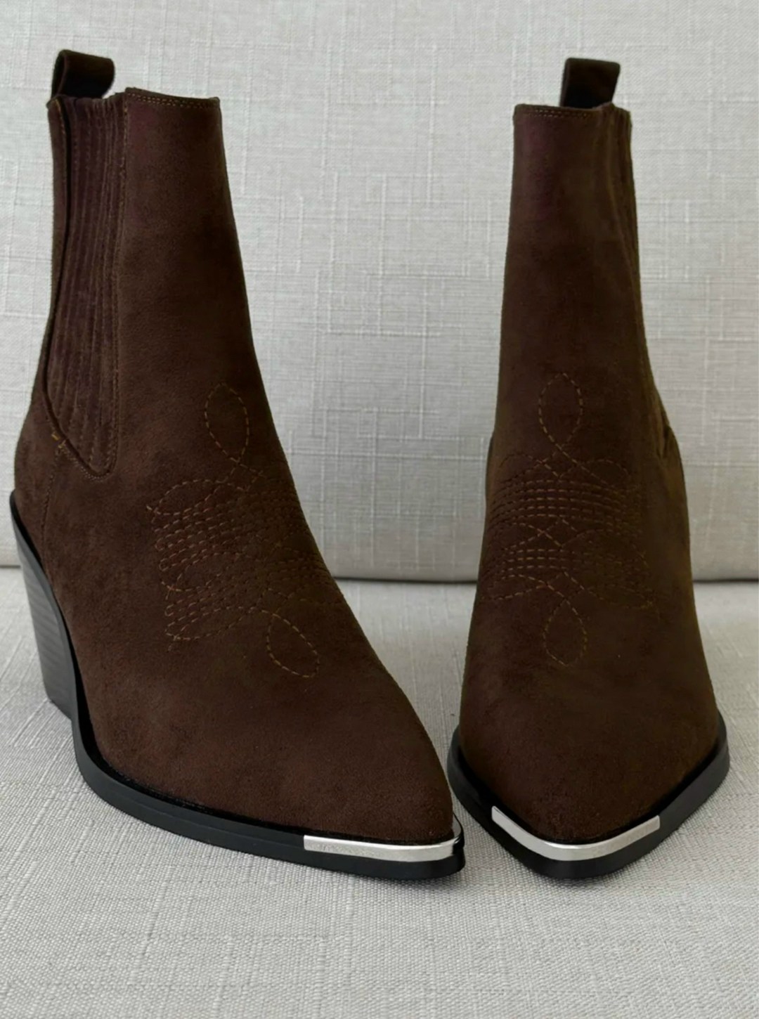 ,ботинки казаки замшевые,замшевые ботинки,ботинки казаки замшевые демисезонные,замшевые ботильоны казаки